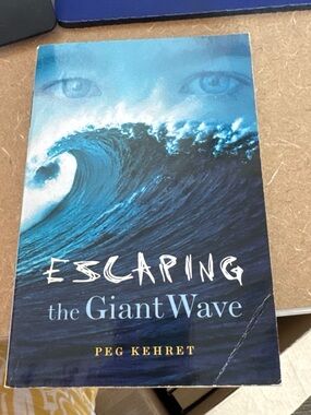 Paperbacks Blue Wave Cover - Escaping the Giant Wave